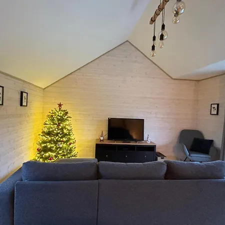 بيت للعطل Ambiance Boisee Moustier